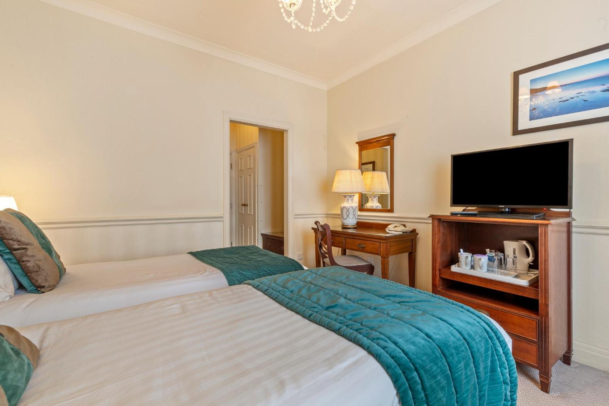 Western Court And Lamphey