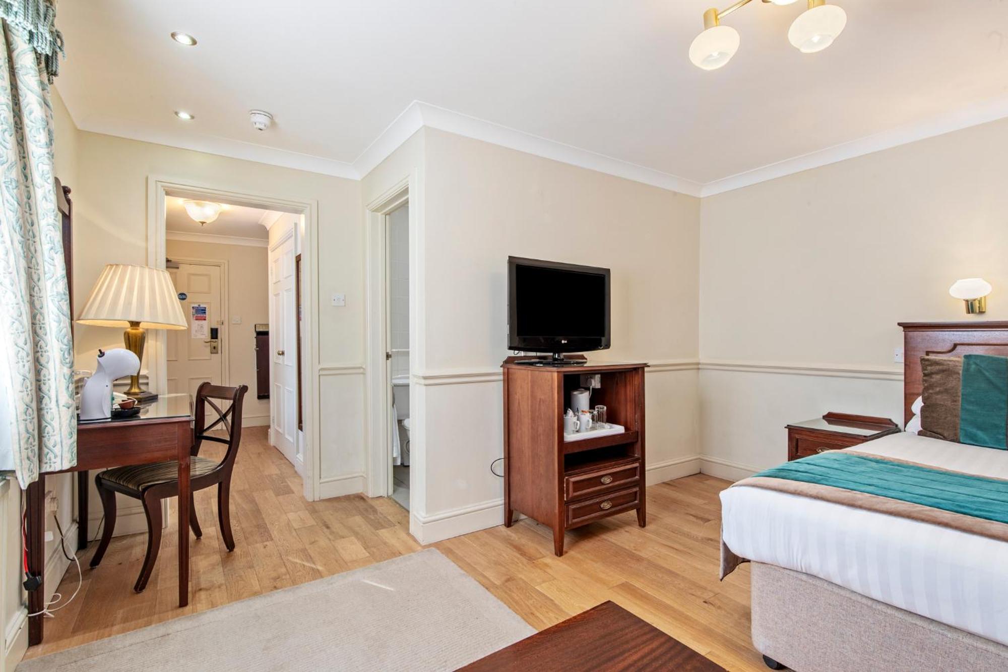 Hotel Western Court And 4*
