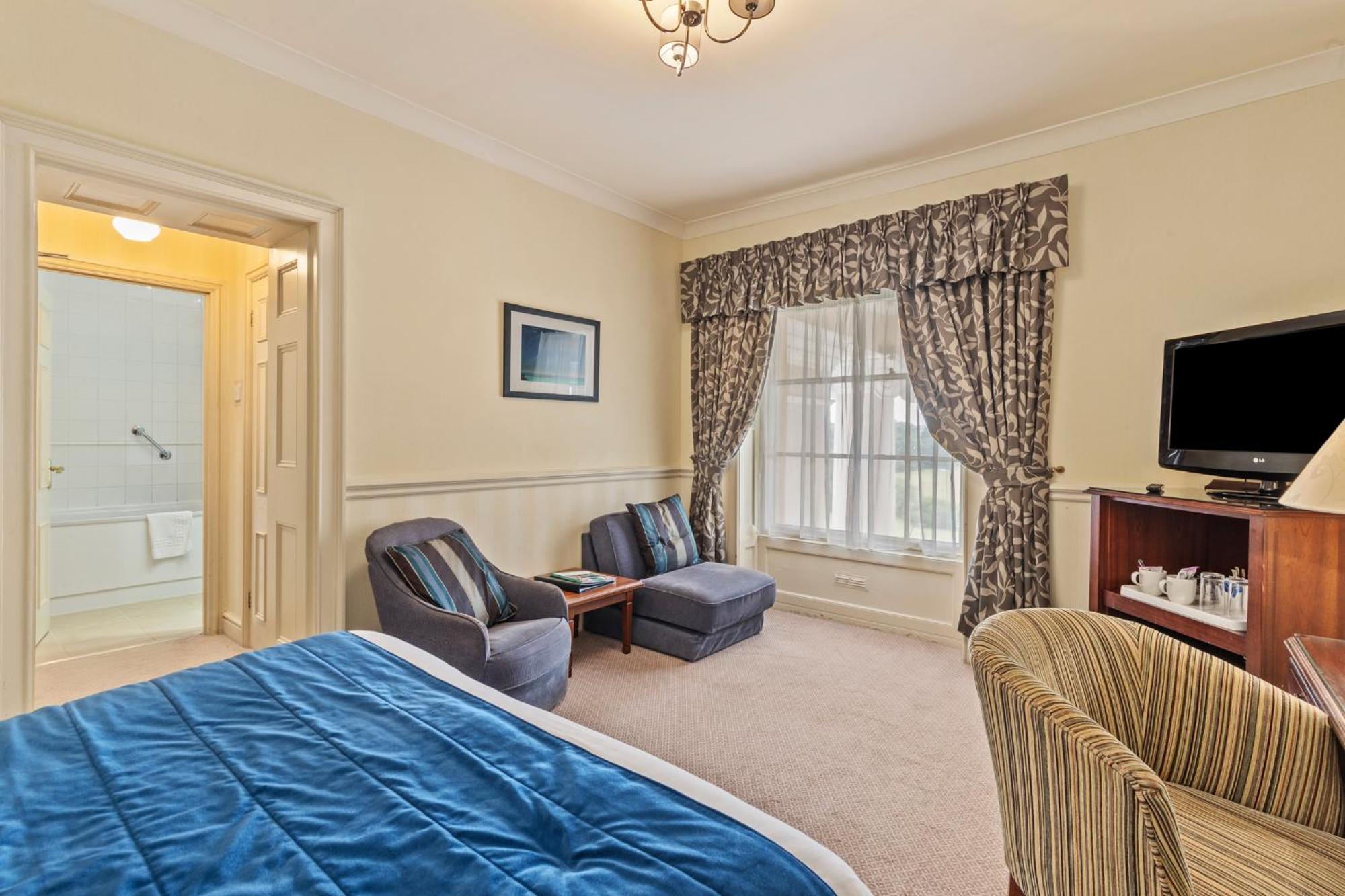 Western Court Hotel&spa 4*