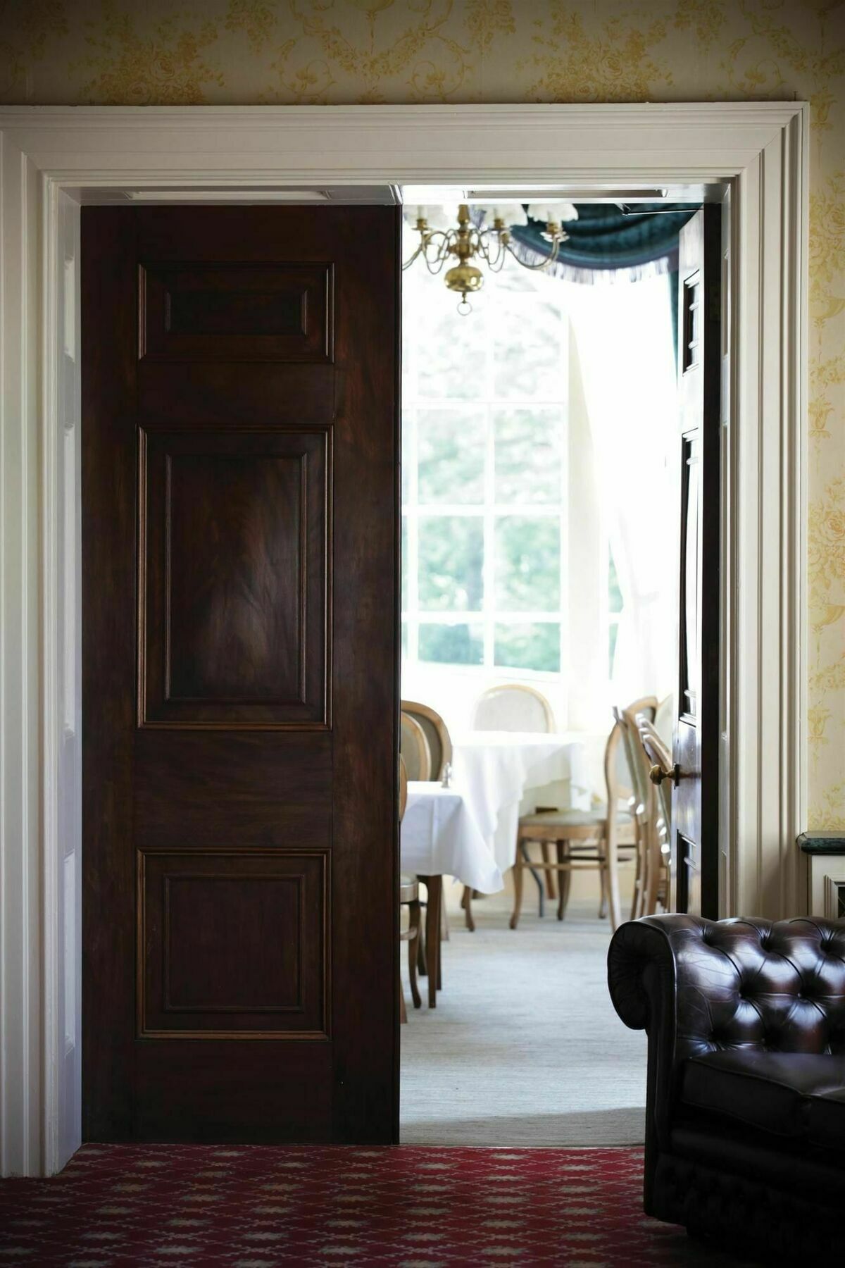 Western Court And Отель 4*